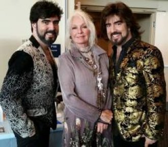 Chrisagis Brothers & Jennifer O'Neill Goes Beyond 'All That Glitters' Chrisagis Brothers & Jennifer O'Neill Goes Beyond 'All That Glitters'